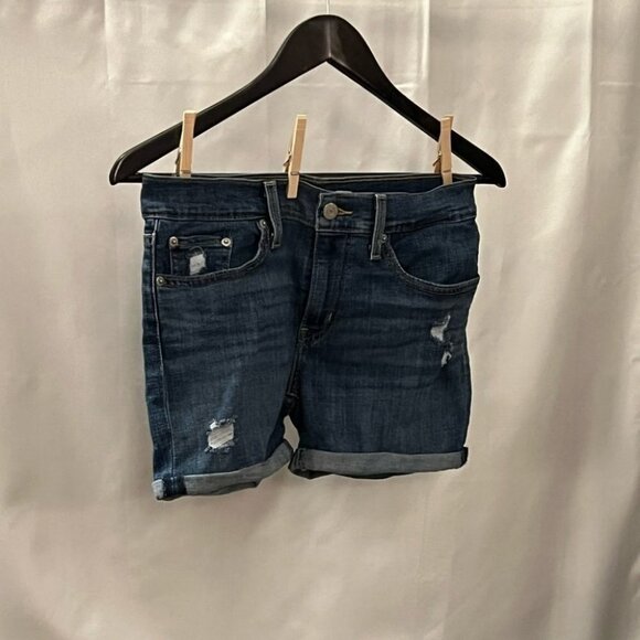 Levi’s Denim Shorts - Picture 8 of 8